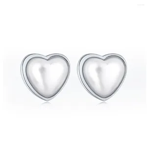 Studörhängen S925 Silver Ear Ring Forest Series Liten Fresh and Simple Peach Heart Pearl Högkvalitativ mångsidig örhänge smycken för kvinnor