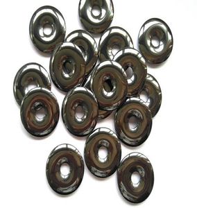 Alışveriş 6pcs Hematit Donut Taş 30mm Disk Gümüş Gri Hematit Taş Pi Donut Odak Kolye Hemaite Jewelry5921504