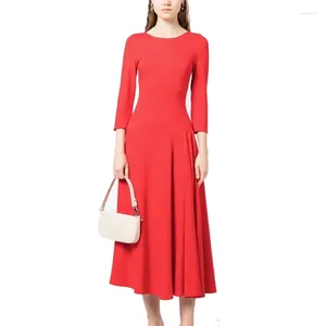 Lässige Kleiderinnen Frauen Kleider Langarm O-Neck Flesed Solid Rot