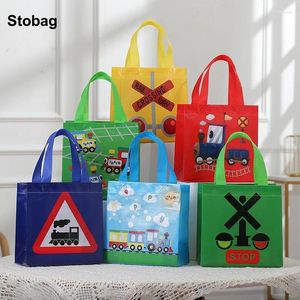 Stume da stoccaggio Stobag 12 pezzi Cartoon non tessuto Non tessuto Regalo regalo per bambini Bambino impermeabile per la festa di sacca per bambini