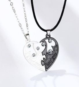Pendant Necklaces Fashion Alloy Couple Necklace One Pair Two People Splicing Love Allmatch Men39s And Women39s Valentine34446121