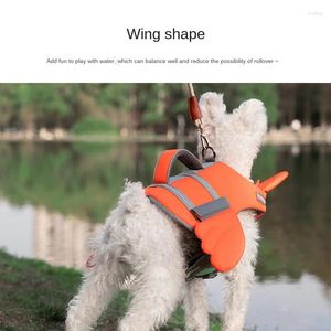 Dog Apparel Pet Jacket Life Little Wing Style Swimming no verão brincando com roupas de segurança de água para proteger os acessórios