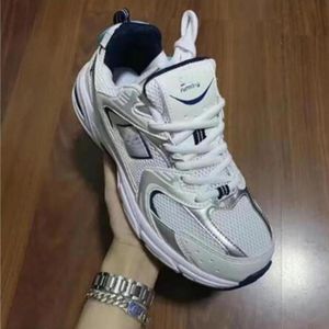 Sıradan Spor Ayakkabıları Erkek Kadınlar Nefes Alabilir 530 Ağ Düşük Kesik Dostum Dinkesi Sabahları Açık Mekan UNISEX ZAPATOS TREAKTERLER Vulkanize Ayakkabı Boyutu 36-44 530-2