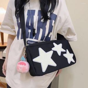 Kvällspåsar nylonduk kvinnor axel original stjärn dekoration kawaii tecknad pendell damer shoppare väska sommar kvinnlig crossbody