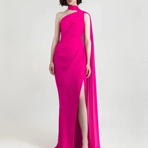 Partykleider Asymmetrischer Ausschnitt rote Promise Schulter Flutter Stück Seite Naht geteiltes Kleid Frauen Cocktail formelle Anlässe