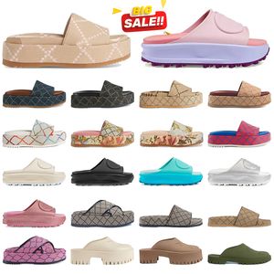 Slaytlar Tasarımcı Kadın Sandals Erkek Terlik Flip Flops Lüks Moda Düz Kalın Nakış Baskılı Jelly Beach Lastik Deri Elbise Yüksek Topuk 35-45