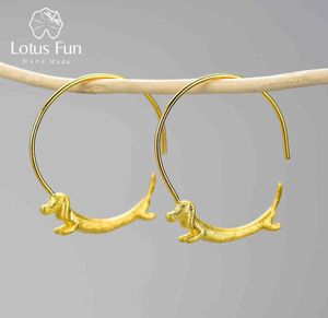 Lotus Fun Schöne fliegende Dackel Dackel Hunde Big Round Hoop Ohrringe Real 925 Sterling Silber 18k Gold Ohrringe für Frauen Schmuck 2105074237302