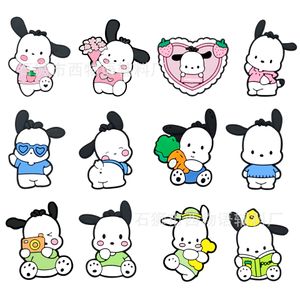 11Colors söta hundar anime charms grossist barndomsminnen spel rolig present tecknad charms sko tillbehör pvc dekoration spänne mjuka gummi clog charms