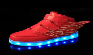 أطفال LED LED الأطفال غير الرسمي أجنحة لطيفة أحذية ملونة LED متوهجة الأولاد والبنات أحذية رياضية USB شحن الضوء UP الأحذية 6COL1264136