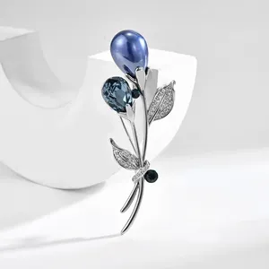Spille eleganti spille fiore di cristallo blu per donne cornice vegetale di alta qualità Accessori per spille da donna Accessori per spille da donna.