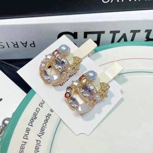 Ny Crystal Hair Clip Designer smycken Kvinnor BB Klipp hårnål Temperament Diamond Clip Hairpins Wedding Barrettes Hårtillbehör