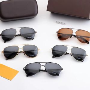 Üst düzey Moda Güneş Gözlüğü Tasarımcısı Yakışıklı Erkekler ve Kadınlar Enfes güneş kremi güneş gözlükleri gölge UV Koruma Seyahat Temel Plaj Gözlükleri