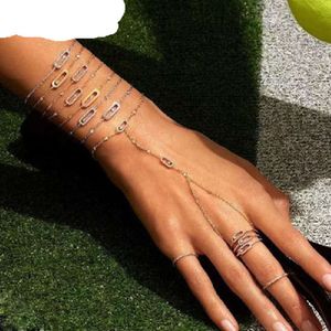 Bangle Slyely Brand Real Sterling Sier Move Stone Armband med Aktivitet Zircon Hand Back Chain Women Fashion Smyckesgåva 2024