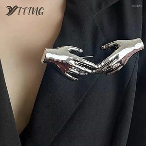 Brooches Vintage Metal Smooth Double Palm Hand-shaped Large Broochs For Women Punk Unique Creative Suit Pins Party Jewelry Gifts