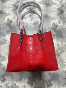 Fashion Cabata Designer Totes rebite de couro genuíno bolsa composta de bolsa composta composta de bolsa famosa bolsas de compras para meninas estrangeiras bolsas de meninas estrangeiras