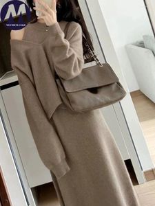 Arbetsklänningar Eleganta kvinnors uppsättningar Autumn/Winter Loose Long Sleeve V Neck stickad tröja kostymer Fashionabla Slim Fit Sleeveless Dress