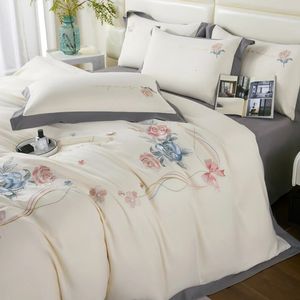 Set di coperture per piumino in poliestere 3pcs 1duvet 2 pillowcase senza core elegante fiore ricamato a letto 240420