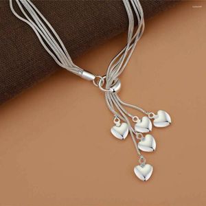 Collane a sospensione collana originale di alta qualità Lady Charm Wholesale COLORE SILVER PENDANTS for Women Fashion Jewelry AN438