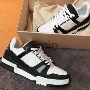 Designer Men Sapatos Causal Moda Mulher Lace Up Up Plataforma Sole Sneakers White Black Men feminino Luxo Velvet Suede Siza 35-45