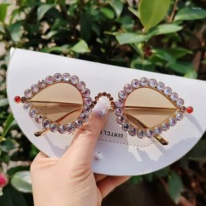 Sunglasses 2024 Trendy Cat Eye Men Women Personalized Diamond Instagram Sun Glasses Ladies Female Party Metal Eyewears
