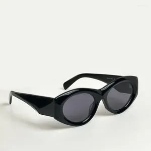 Occhiali da sole Donne Cat Eye Designe Black Polarized Uomo per viaggi di alta qualità di alta qualità.