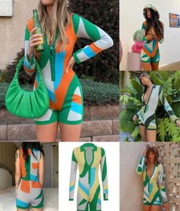 Kobiety Jumpsuits Projektantka Zakazanie Bodysuit Graffiti Slim Fit Vneck Single Bered Long Sleved Rompers Sport One Piece 3667312