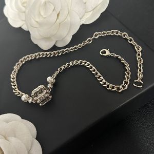 Luxury Brand Designer Pendants Necklaces Never Fading 18K Gold Plated Silver Crystal brass Letter Choker Pendant Necklace Chain Jewelry Accessories