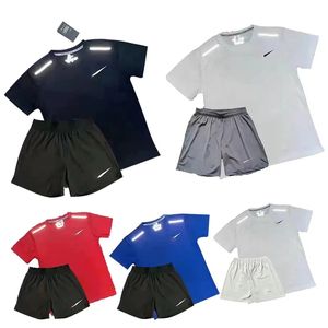 set di asciugatura rapida per estate per pista da uomo, set di addestramento per studenti di sport per tracce, set da uomo di atletica leggera, set da uomo di atletica leggera, abbigliamento da basket asiatico size asiatiche M-5xl