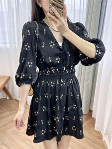 Party Dresses 2024 Spring/summer Women Lace-Up V-Neck Mini Dress Ladies Short Sleeve Slim Waist Embroidered Floral Black Robe