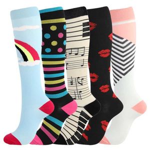 Socks Hosiery Neutral Tight Socks Leg Support Elastic Veins Varicose Kns Graffiti Rainbow Dots Lips Outdoor Nylon High Elasticity Socks Y240504