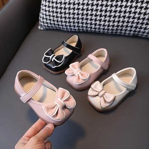First Walkers Baby Girl Shoes Soft PU Patent Leather Flats For Girls Kids Little Children Casual Size 21-30 Cute Sweet Princess H240504