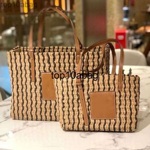 Loeweee Loewew Bag de alta qualidade para compras de bolsa Brand moda moda de grama artesanal Bolsa de praia Bolsa clássica de grande capacidade