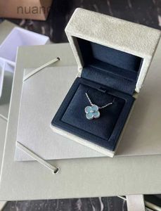 2022 christmas limited edition clover designer pendant necklaces for women retro vintage silver 4 leaf light blue diamond brand luxury