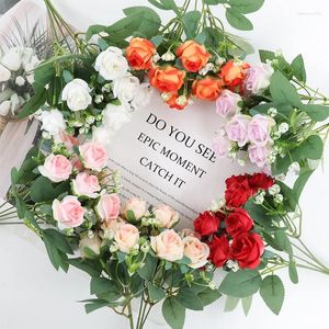 Dekoratif çiçekler ev dekorasyon için yapay buket beyaz kırmızı gül açık düğün gelin şakayık sahte çiçek kız arkadaşı