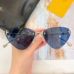 2024SS Новые солнцезащитные очки Triangle FE4086 Женщины -дизайнерские дизайнерские