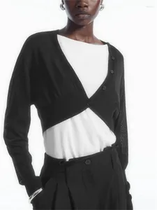 Damen Strick dünne Strick kurzer Strickjacke V-Ausschnitt Single Breasted Long Sleeve Mode weiblicher Pullover Frühling Sommer 2024