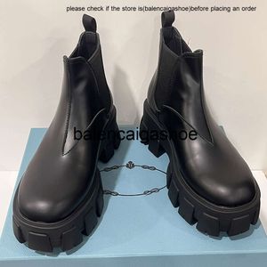 Pradshoes escovados Chelsea prade Botas monolith preto elástico elástico arremesso de borracha leve de borracha de borracha sola da palmeira de estilista