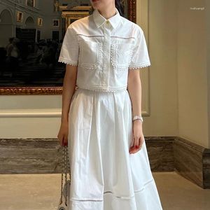 Bluzki damskie Summer Lapel Blusas femininas elegantes Korea Chicki z koronkowymi koronkową koszulą dla kobiet z krótkim rękawem bluzka kieszonkowa