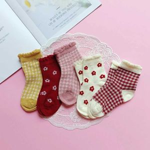 Kids Socks Girls Socks Spring and Autumn Seasons Childrens Girls Breathable Lace Princess Socks Baby Forest Cotton Socks 2-8 Years Y240504