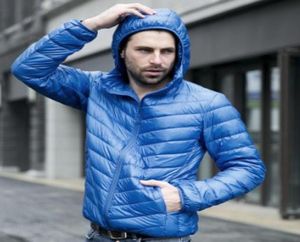 2020 Jaqueta de inverno Homens 90 Jaqueta de pato Homens Ultralight Down Jacket ao ar livre Parka com Carry Bag5716524