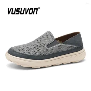 Casual Shoes Men Light Walking Shoe Breattable Slip-On Jogging Fashion Läder Mesh Black Summer Spring Loafers Storlek 38-47 Fader gåva