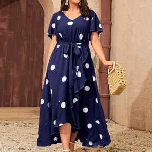Plus -Size -Kleider Produkt Polka Punkt minimalistisches Kleid mit elastischen Taillendrucktemperament für Frauen