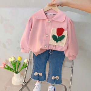 Kleider 2023 Frühlingsmädchen Kleidungsstücke Kinder Blumen -Strickjacken Jeans 2 PCs Anzüge Säugling Casual Clothes Outfits Kinder Kostüm