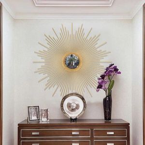 装飾的な置物入り口の壁ペンダント黄金の太陽装飾リビングルーム錬鉄製の吊り鏡