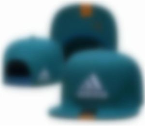 Whole New Baseball Sport Team Snapback Cap All Football Hats for Men Women brand Adjustable sport Visors HipHop Caps More Tha5167637