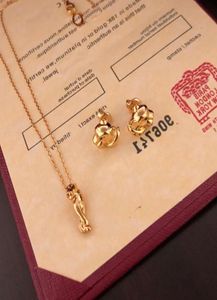 Wholer luxury official reproductions Pendant necklaces high quality vintage 18k brass gilded fashion brand classic style P8731739