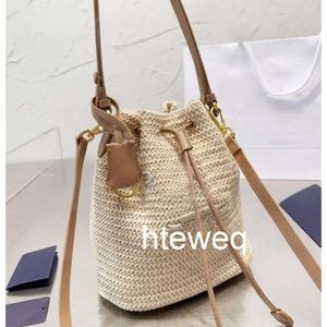 2024 Designer Straw Backet bags Women Fashion Nylon Shoulder Crossbody Bag Purse Woven Shopping Tote Hobos Handbags Chain Wallet
