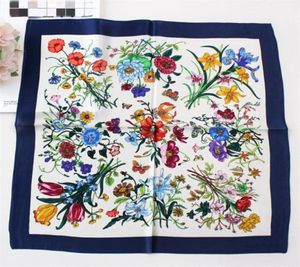 Lenços 100 lenço de seda pura feminina estampa floral quadrado pequeno lenço de cabeça Foulards Fouldards Whole Hijab envolve 53cm16887293