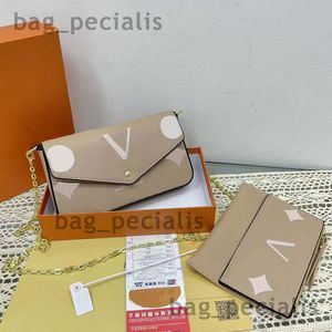 Classic Luxury designer handbag Pochette Shoulder Bag Leather Embossing chain wallet sling bag envelope bag
