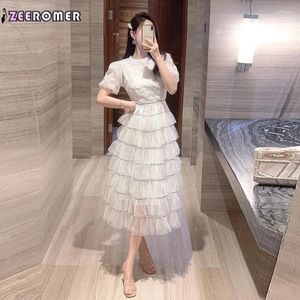 Casual Dresses 2024 French Luxury High End Ball Party Show Design Sequin Hollow Mesh midja broderade bubbla ärmar Färgad kakkjol